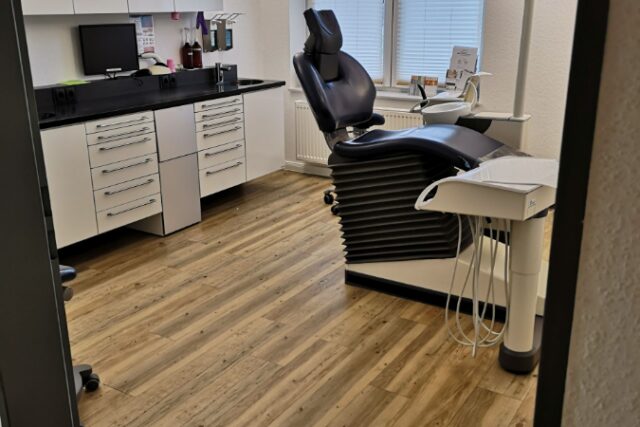 große volldigitale Toppraxis 4-7 BhZ: verkauft durch medipark PLUS