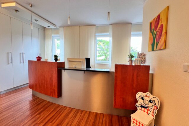 Oberbergischer Kreis: digitalisierte, sehr gut geführte 3-4 – Stuhl-Praxis in gut erreichbarer Ortslage