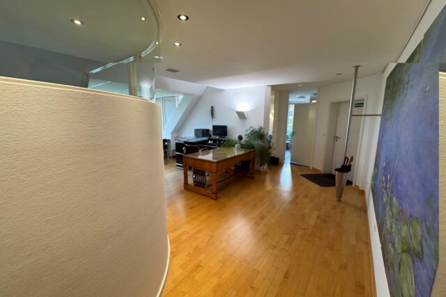 Südlich Stuttgart: modernste Toppraxis mit hochwertigem Spektrum