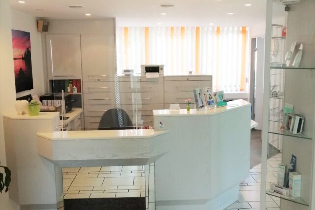 Raum Werl: 4-Stuhl-Praxis- mit guter Scheinzahl