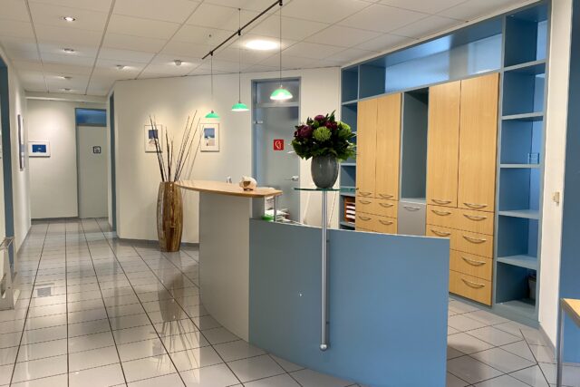 3-4 Stuhl Landpraxis im Neckar-Odenwald-Kreis: sehr gewinnstark!