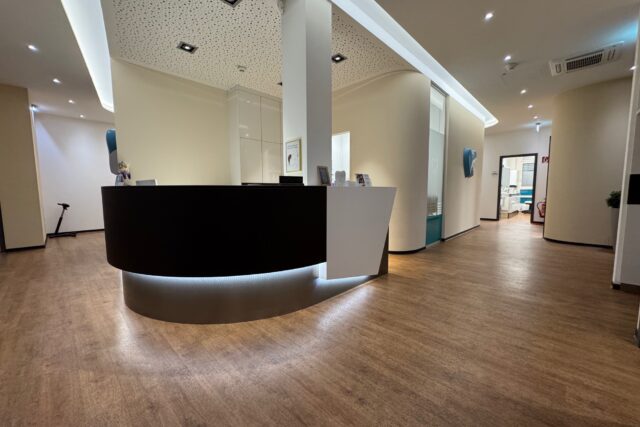 Frankfurt West MTK: 1/3 Anteil an großer, starker Gemeinschaftspraxis wegen Ausscheiden eines Partners abzugeben