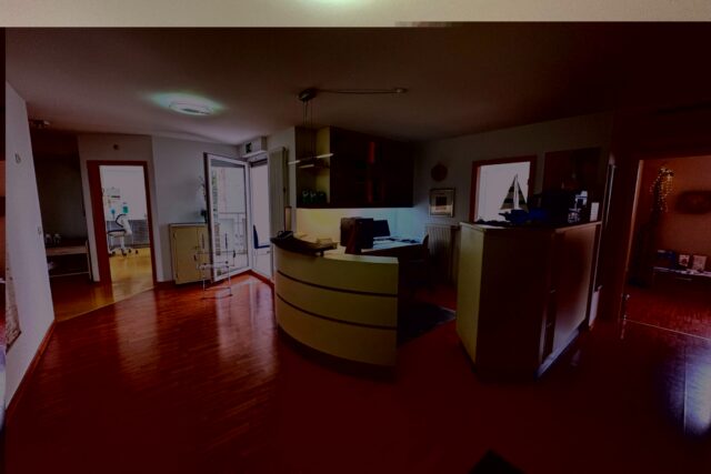 Frankfurt-südöstlicher Stadtteil: in 1A- Lage barrierefreie, volldigitale 3-Stuhl- Praxis